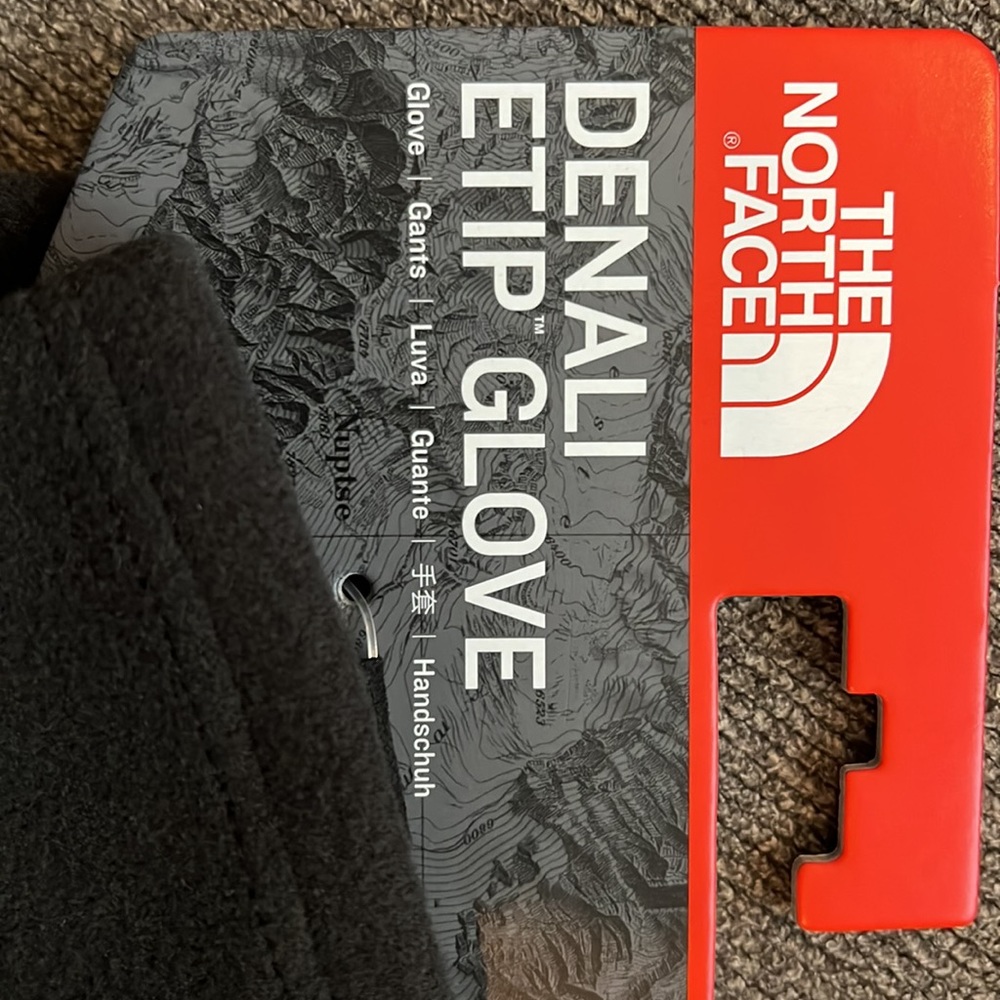 NWT The North Face Womens Denali ETIP Fleece Gloves Size SM Rose and Black - Picture 3 of 4